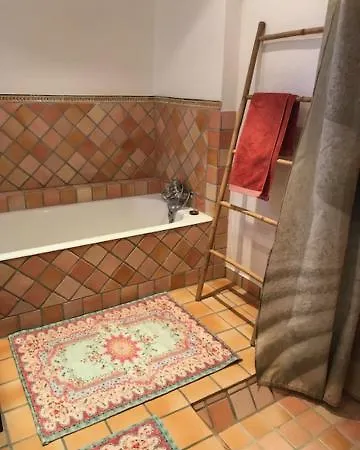 Bed and breakfast Sous Les Cypres *