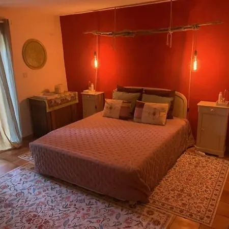 Bed and breakfast Sous Les Cypres Limans